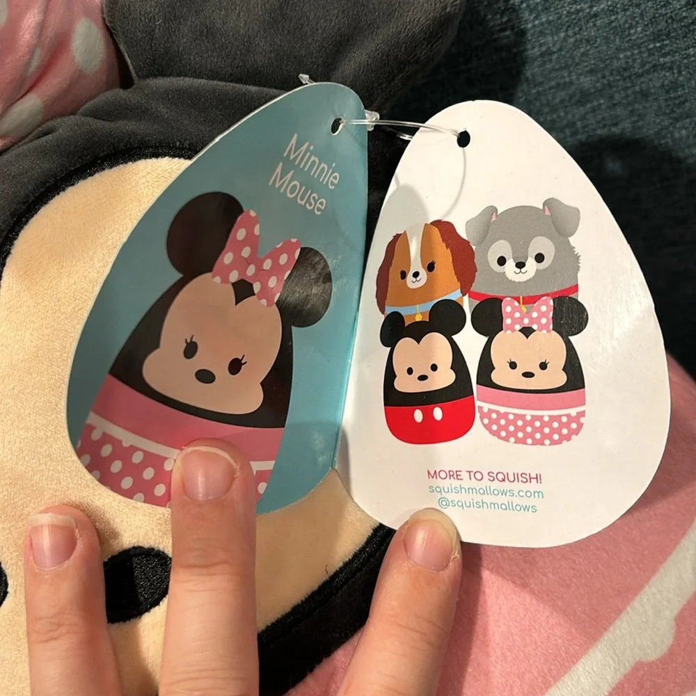 Minnie Mouse Squishmallow - Picture 3 of 4